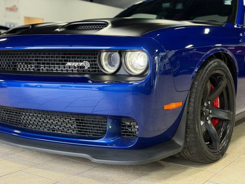 Used 2022 Dodge Challenger SRT Hellcat Redeye RWD image 34