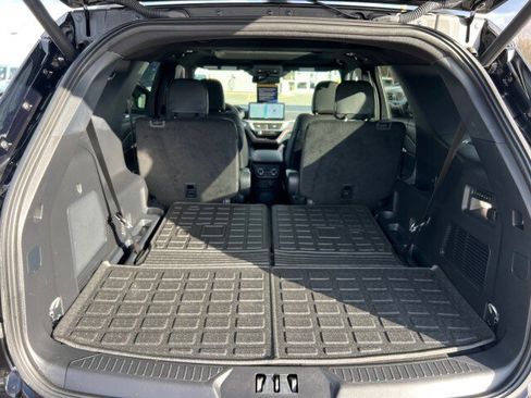 Certified 2025 Ford Explorer ST image 24