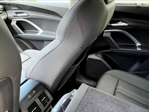 Used 2025 Audi Q5 Prestige image 19