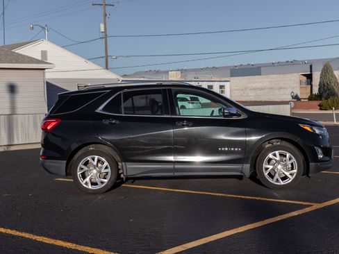 Used 2019 Chevrolet Equinox Premier image 2