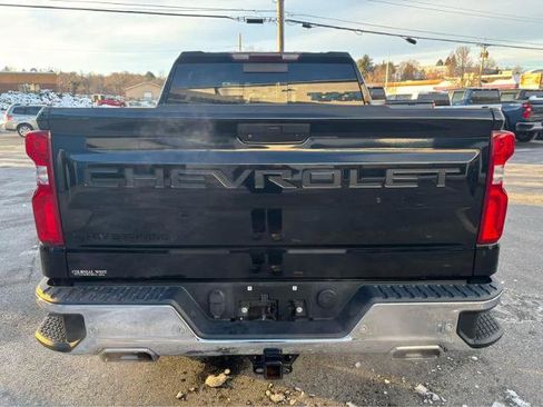 Used 2022 Chevrolet Silverado 1500 LTZ w/ LTZ Convenience Package II AWD/4WD image 7