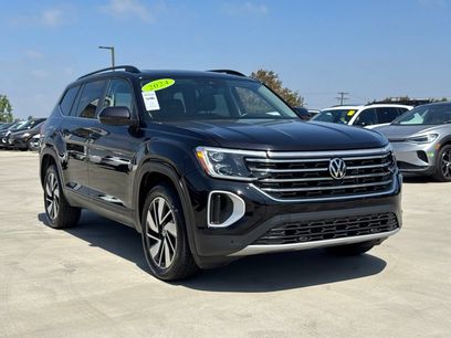 Used 2024 Volkswagen Atlas SE