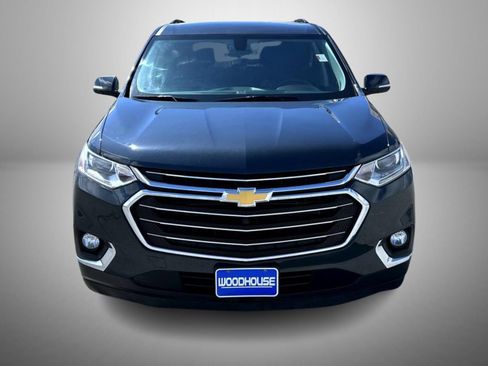 Used 2019 Chevrolet Traverse LT AWD/4WD image 2