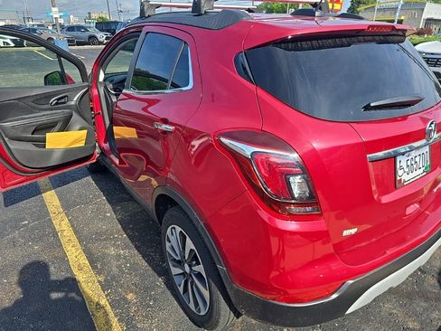 Used 2019 Buick Encore Essence w/ LPO, Road Trip Package FWD image 2