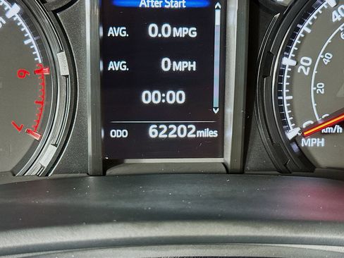 Used 2022 Toyota 4Runner Trail Special Edition image 18