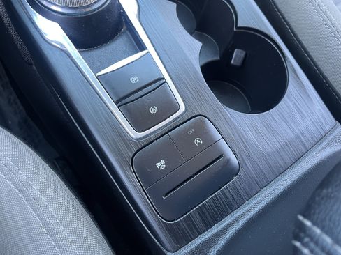 Used 2022 Ford Escape SE w/ Convenience Package image 29