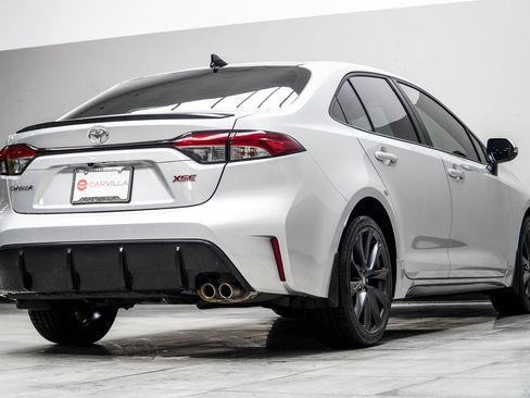 Used 2025 Toyota Corolla XSE FWD image 12