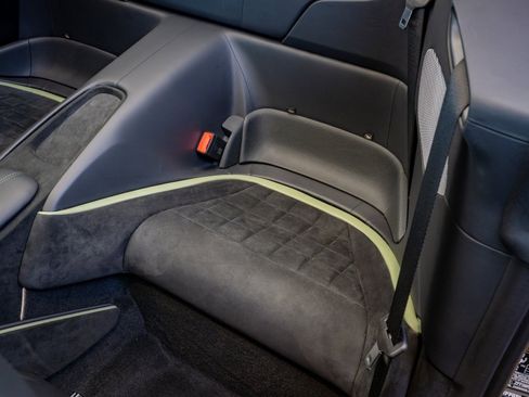 Used 2024 Ferrari Roma Spider image 14