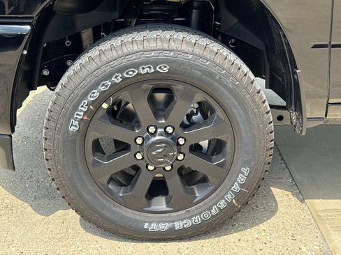 New 2026 RAM 2500 Big Horn AWD/4WD image 4