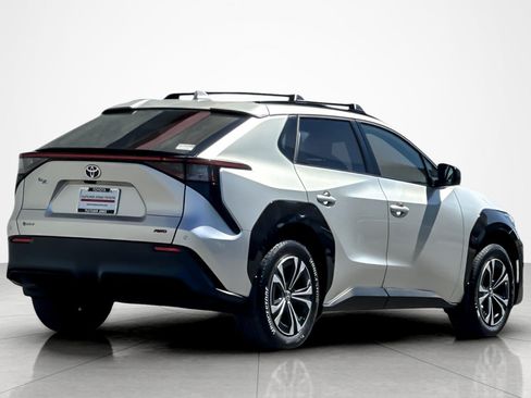 Certified 2024 Toyota bZ4X AWD image 5