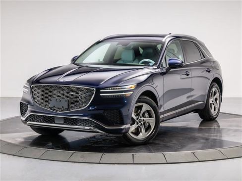 New 2026 Genesis GV70 2.5T Advanced image 1