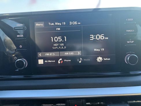 Used 2021 Kia K5 LXS FWD image 12