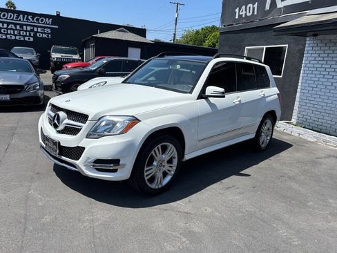 Used 2014 Mercedes-Benz GLK 350 4MATIC image 13