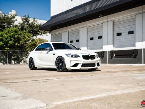 Used 2017 BMW M2 image 22