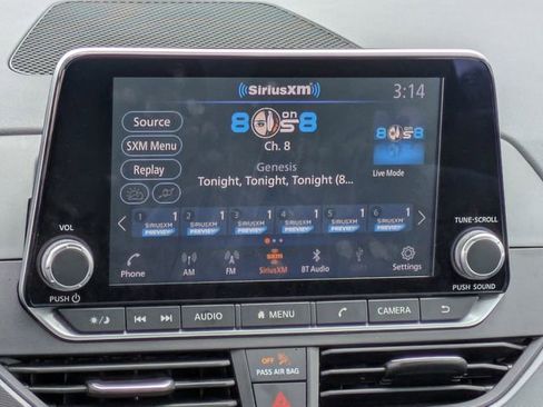 Used 2024 Nissan Altima 2.5 SR FWD image 20