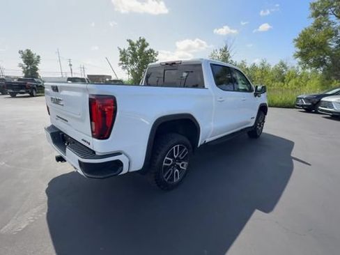 Certified 2024 GMC Sierra 1500 AT4 w/ Technology Package AWD/4WD image 8
