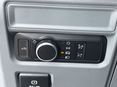 Used 2022 Ford F150 XL w/ Equipment Group 101A High RWD image 36