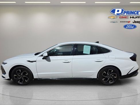 Used 2024 Hyundai Sonata SEL FWD image 4