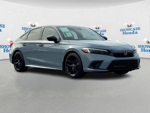 Used 2023 Honda Civic Sport image 10