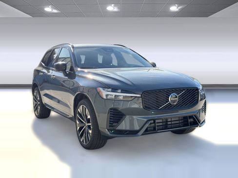 New 2026 Volvo XC60 T8 Ultra w/ Climate Package AWD/4WD image 7