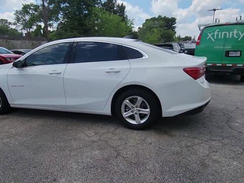 Used 2023 Chevrolet Malibu LS image 6