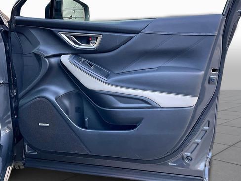 Used 2023 Subaru Forester Limited image 21