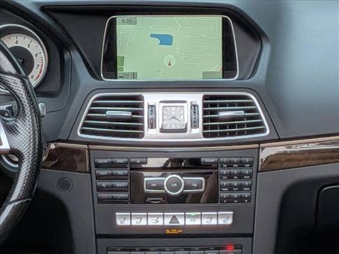 Used 2015 Mercedes-Benz E 400 Cabriolet image 10