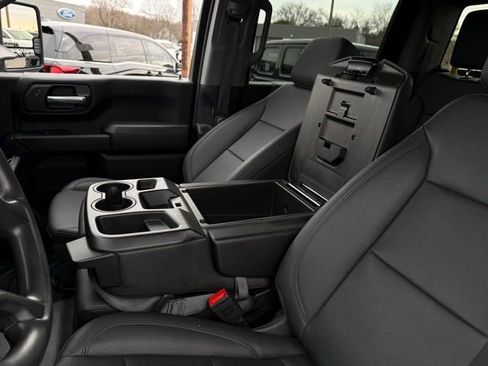 Used 2025 Chevrolet Silverado 2500 W/T AWD/4WD image 27