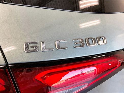 New 2026 Mercedes-Benz GLC 300 image 15