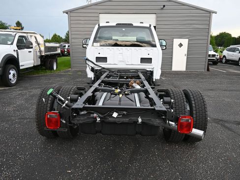 New 2025 Ford F550 4x4 Regular Cab Super Duty image 10