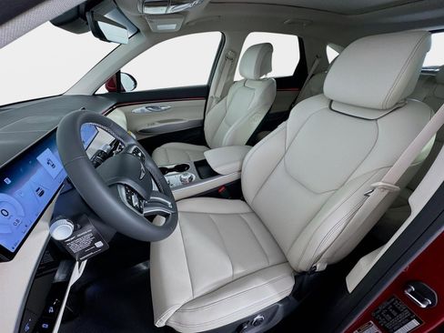 New 2026 Genesis GV70 2.5T Select image 11