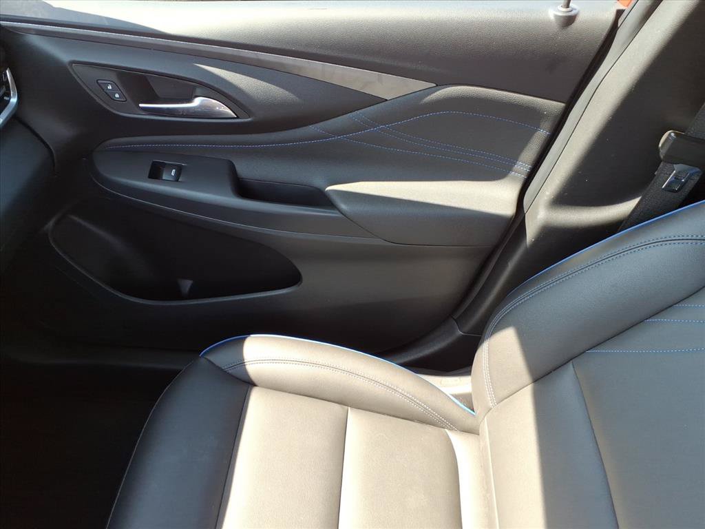 Certified 2024 Buick Envista Sport Touring w/ Convenience I Package FWD image 34