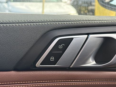 Used 2020 BMW X6 xDrive40i w/ Premium Package image 37