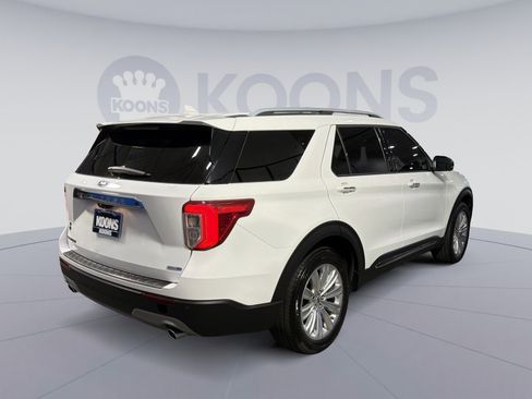 Used 2020 Ford Explorer Limited image 16