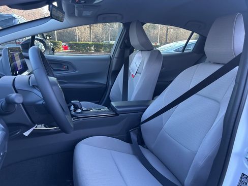 New 2026 Toyota Prius LE image 3