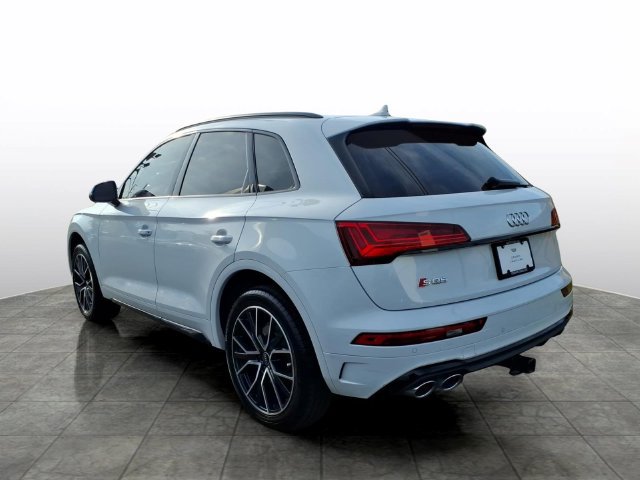 Used 2021 Audi SQ5 Premium Plus w/ Premium Plus Package AWD/4WD image 4