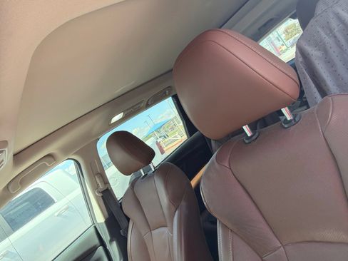 Used 2020 Subaru Ascent Touring w/ Popular Package #2A AWD/4WD image 3