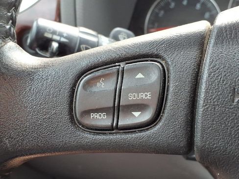 Used 2009 GMC Envoy SLT w/ Sun And 6-Disc Cd Package AWD/4WD image 21