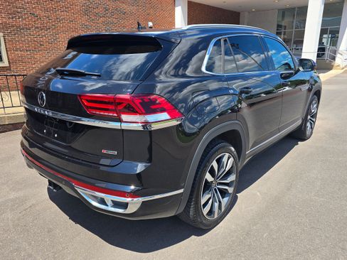 Used 2020 Volkswagen Atlas Cross Sport SEL Premium R-Line AWD/4WD image 7