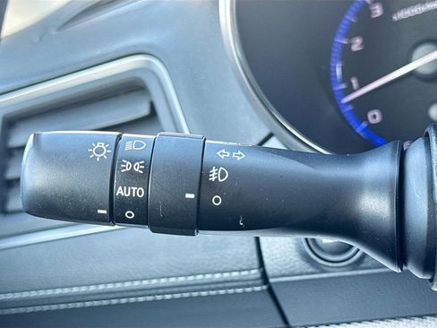 Used 2018 Subaru Outback 2.5i Premium image 14