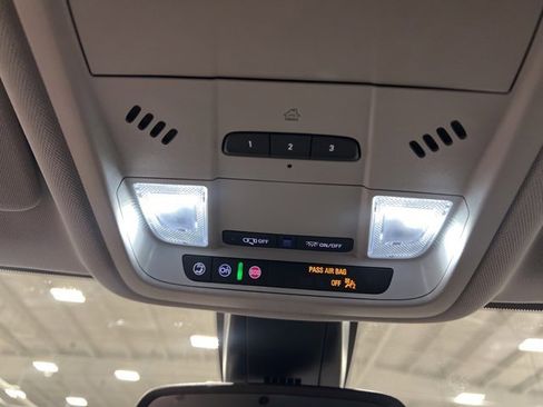 Used 2024 Chevrolet Blazer LT w/ Convenience Package image 27