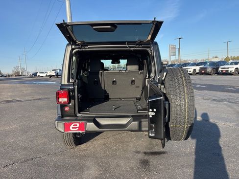New 2026 Jeep Wrangler Sport S image 40