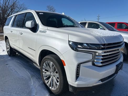 Used 2021 Chevrolet Suburban High Country w/ Premium Package image 2