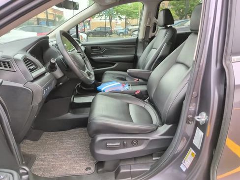 Used 2025 Honda Odyssey EX-L image 12
