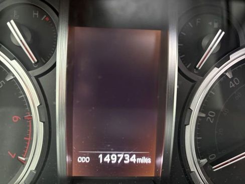 Used 2020 Toyota 4Runner Venture w/ Moonroof Package image 11