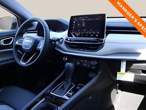 New 2026 Jeep Compass Limited image 18