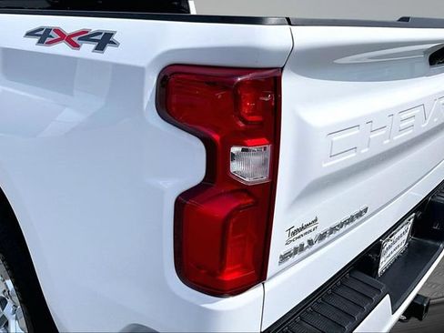 Used 2026 Chevrolet Silverado 1500 RST AWD/4WD image 24