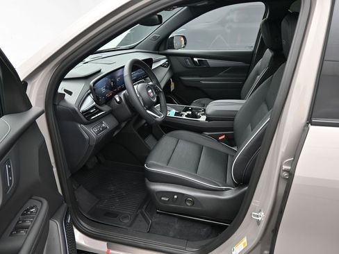 New 2026 Buick Enclave Sport Touring w/ LPO, Floor Liner Package image 9