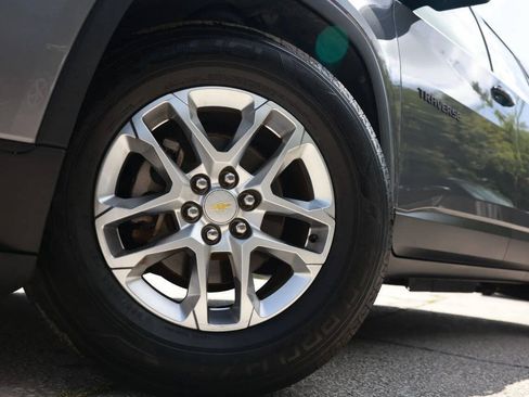 Used 2019 Chevrolet Traverse LS FWD image 14