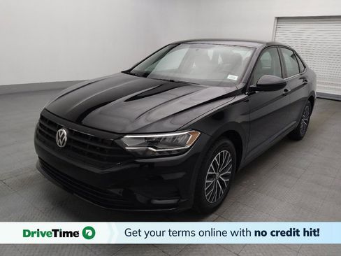 Used 2021 Volkswagen Jetta SE FWD image 1